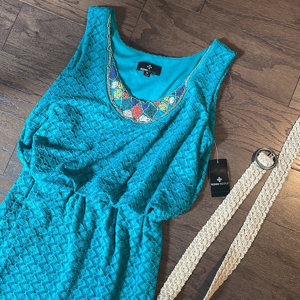 NWT DRESS - Picture 3 of 4